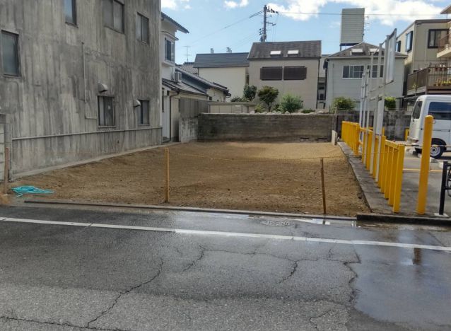 パラペット木造２階建in南区旭町の画像